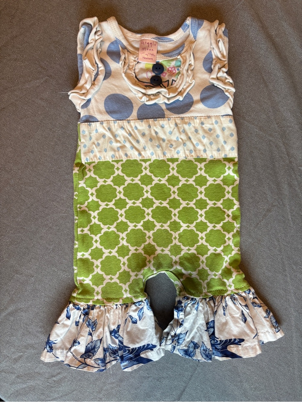 New born Giggle Moon Green, Blue & Cream Mixed-Print Romper